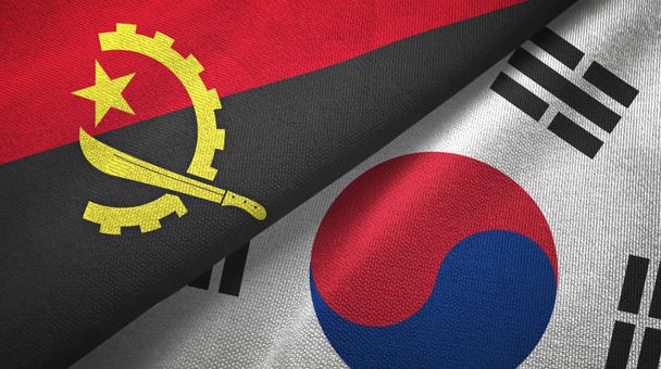Angola i Korea Południowa dwie flagi tkanina tekstylna, tekstura tkaniny - Zdjęcie, obraz