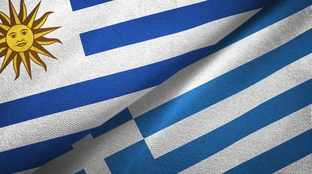 Uruguai e Grécia duas bandeiras de pano têxtil, textura de tecido
 - Foto, Imagem