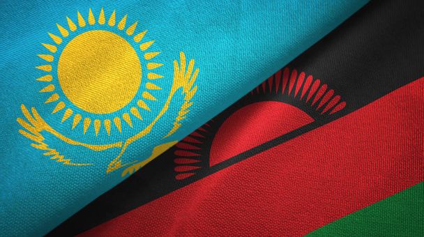 Το Καζακστάν και το Μαλάουι δύο σημαίες κλωστοϋφαντουργίας ύφασμα, υφή υφάσματος - Φωτογραφία, εικόνα