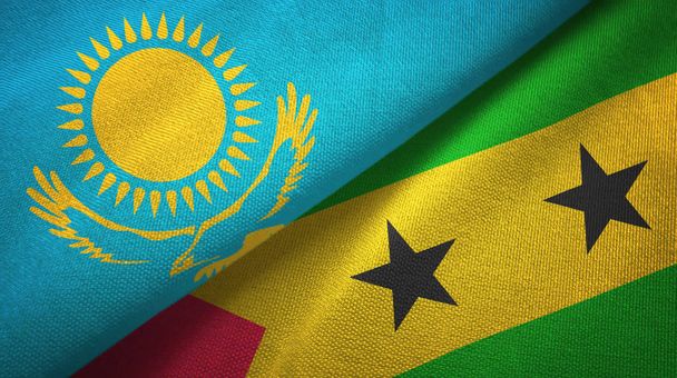 Kazajstán y Santo Tomé y Príncipe dos banderas tela textil, textura de la tela
 - Foto, imagen
