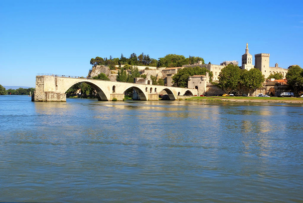 Water sports in front of the famous Avignon bridge in Provence, France.                  - Photo, Image
