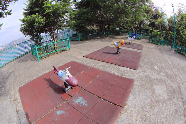  дитячий майданчик в парку на Хонг Конг
 - Фото, зображення