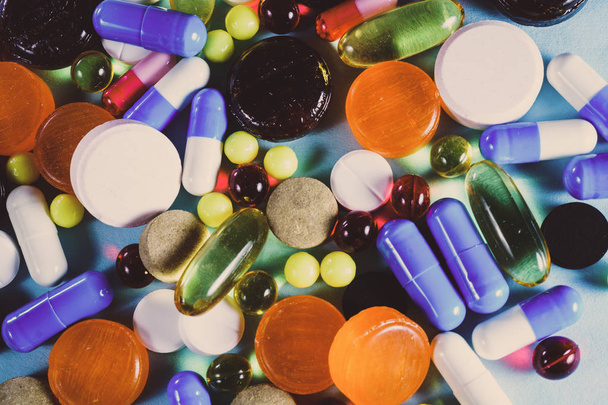 Medicina de fondo con pastillas
 - Foto, Imagen