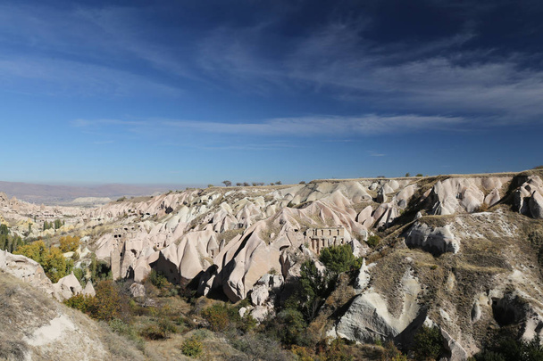 Formação de rochas na Capadócia, Nevsehir, Turquia
 - Foto, Imagem