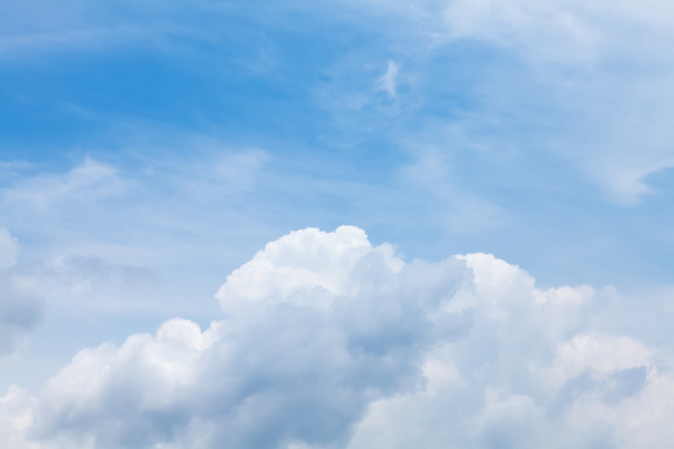 Cielo azul y nubes - Foto, imagen