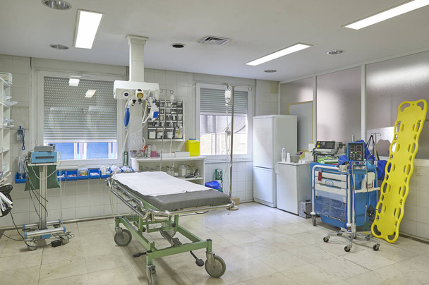 Hospital pediatrics urgencies equipped room. Health center inter - Photo, Image