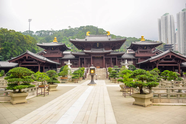 Chi Lin Nunnery, egy nagy buddhista templomkomplexum található Diamond Hill, Kowloon, Hong Kong - Fotó, kép