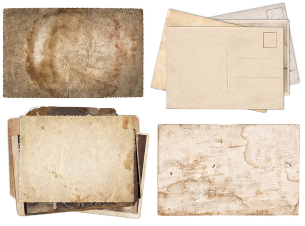 Набор различных старых бумаг и открыток с царапинами и пятнами
 - Фото, изображение