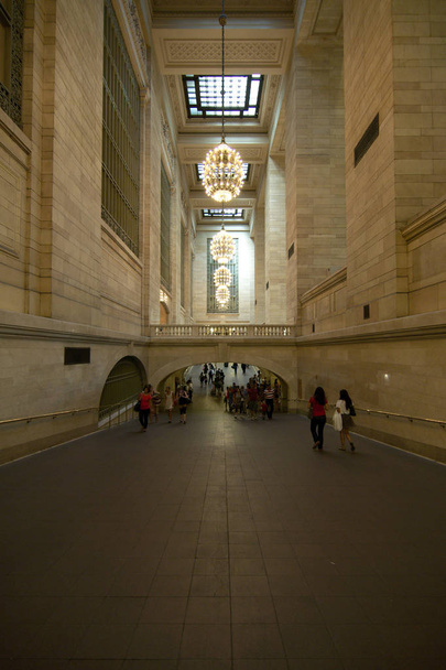 New York City, New York, USA - 2019: People move around on a busy day at Grand Central Terminal. - 写真・画像