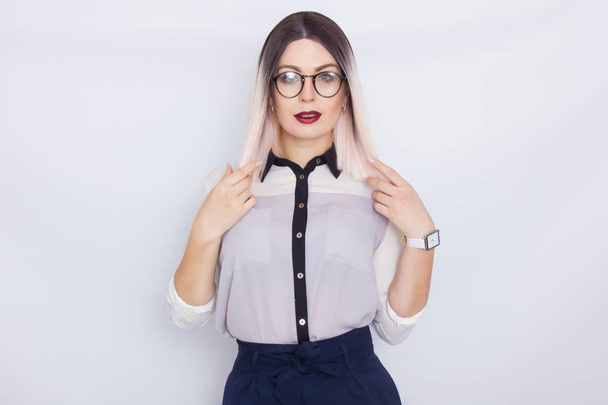 Image of beautiful business woman wearing glasses - Foto, imagen