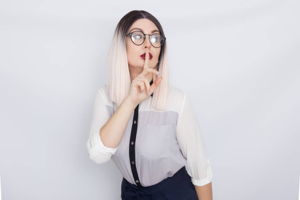 Image of beautiful business woman wearing glasses - Zdjęcie, obraz