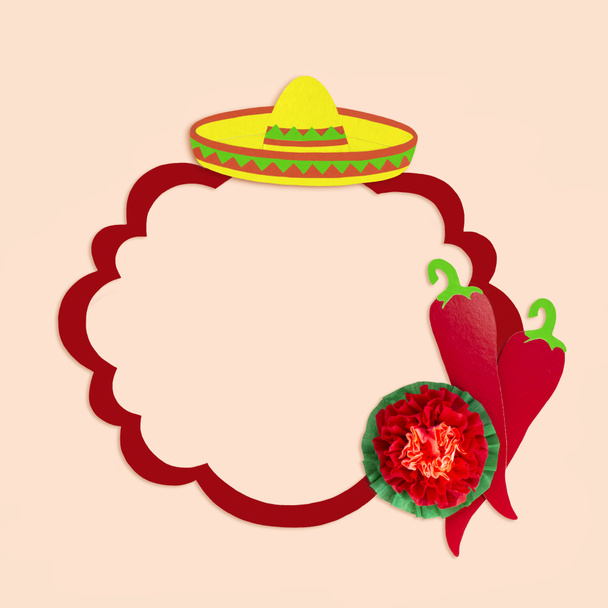 Marco con sombrero y chile chile para Cinco de Mayo
  - Foto, imagen