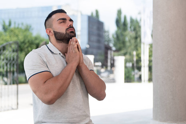 Muslim Man Praying in Mosque - Fotoğraf, Görsel