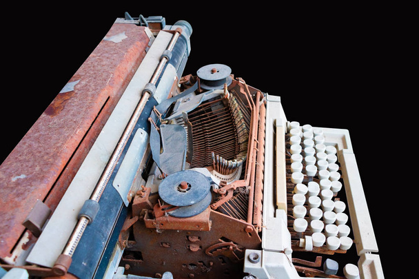 Vintage írógép elszigetelt fekete háttér  - Fotó, kép