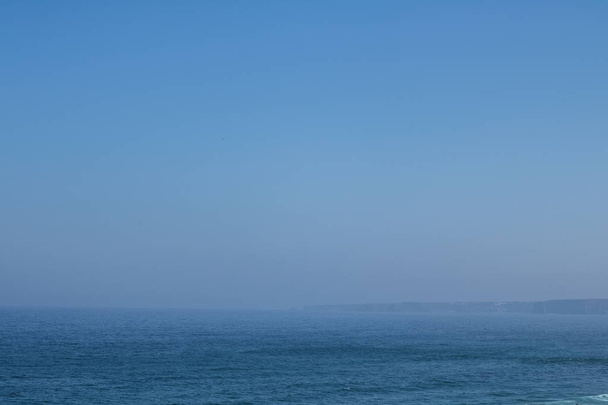 Vista de la costa del océano, viaje perfecto y destino de vacaciones - Foto, imagen