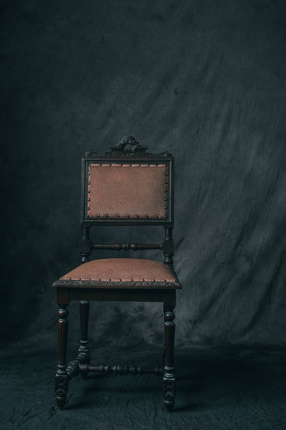 Asian antique traditional chair in grey background - Φωτογραφία, εικόνα