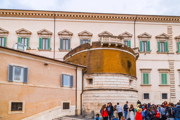 Cityscape and generic architecture from Rome, the Italian capita - 写真・画像