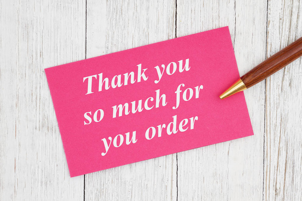 Dziękuję bardzo za tekst zamówienia na różową kartę z długopisem - Zdjęcie, obraz
