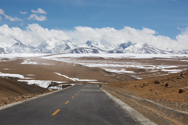 Road of Friendship in Tibet - Going to Kathmandu - Foto, imagen