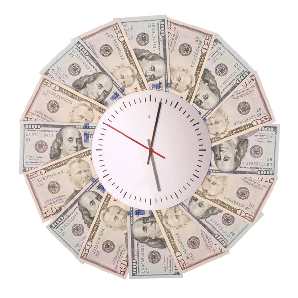 Concept van klok en dollar. Klok op Mandala caleidoscoop van geld. Abstract geld achtergrond rasterpatroon REPEAT Mandala Circle. - Foto, afbeelding