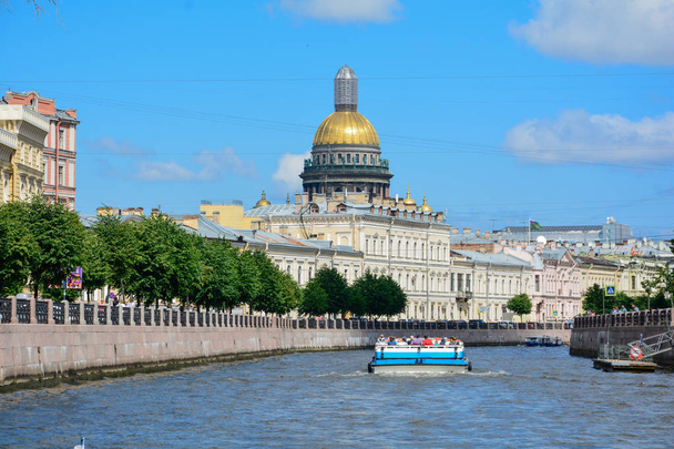 Russia, St. Petersburg Summer time scenic view - Foto, Imagem