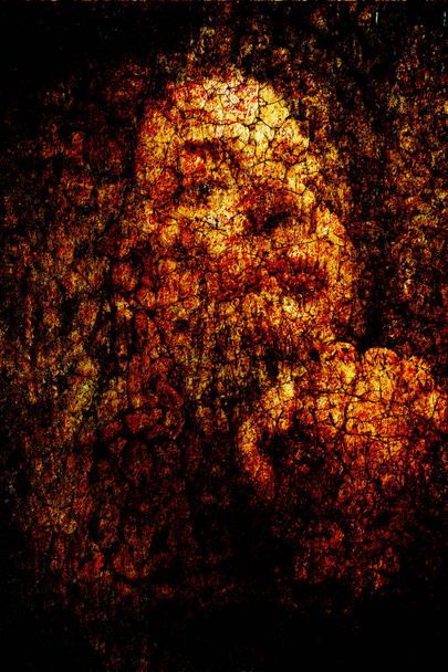 オレンジ溶岩の黒いひび割れたテクスチャーの女性の顔   - 写真・画像