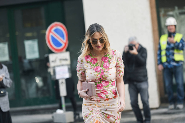 Milan, Italy - February 22, 2019: Street style outfit - models, bloggers and influencers before a fashion show during Milan Fashion Week - MFWFW19 - 写真・画像