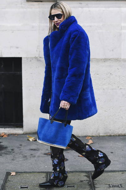 Paris, France - March 02, 2019: Street style outfit -   after a fashion show during Paris Fashion Week - PFWFW19 - 写真・画像