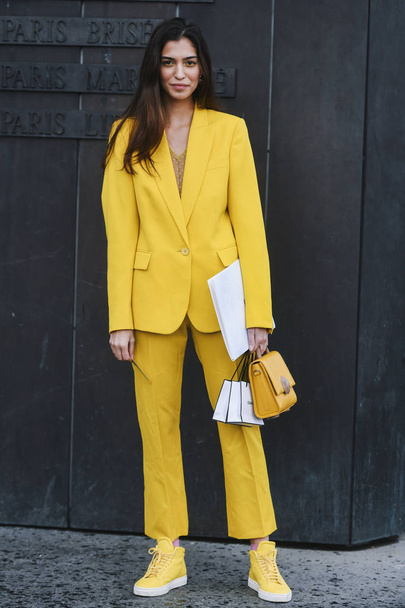 Paris, France - March 05, 2019: Street style outfit -   after a fashion show during Paris Fashion Week - PFWFW19 - 写真・画像