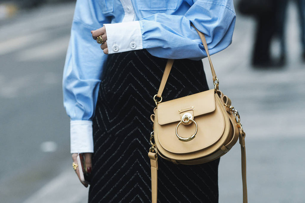 Paris, France - March 01, 2019: Street style outfit -  Chloe purse after a fashion show during Paris Fashion Week - PFWFW19 - Фото, зображення