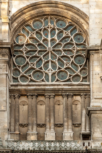 Rosette window of gothic Notre Dame cathedral in Evreux, Normandy, France - Photo, Image