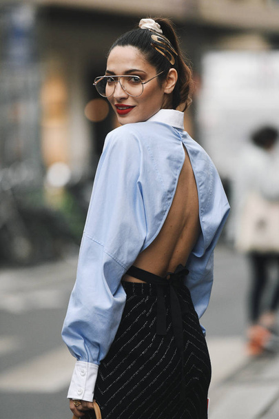 Paris, France - March 01, 2019: Street style outfit -  Fashionable person after a fashion show during Paris Fashion Week - PFWFW19 - 写真・画像