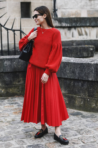 Paris, France - March 03, 2019: Street style outfit -   after a fashion show during Paris Fashion Week - PFWFW19 - Fotoğraf, Görsel