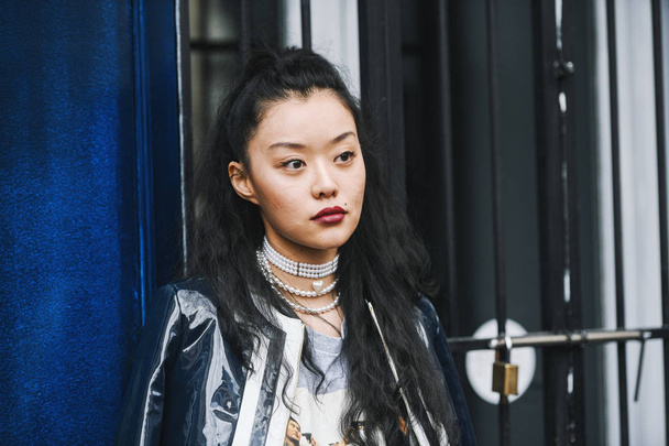 Paris, France - March 03, 2019: Street style appearance during Paris Fashion Week - PFWFW19 - 写真・画像