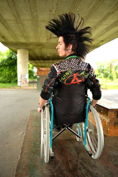 Punk boy in a wheelchair - Φωτογραφία, εικόνα