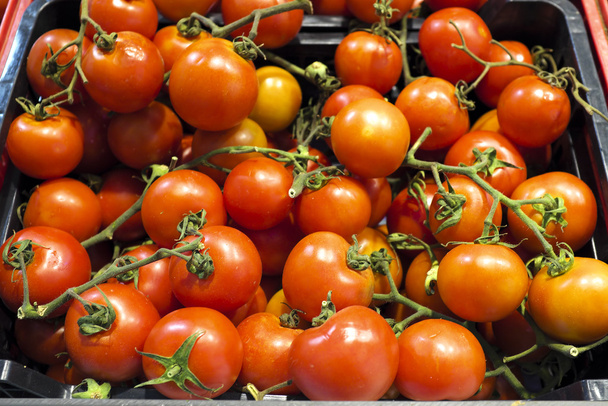 0rganic tomatoes in a market stall - Photo, Image