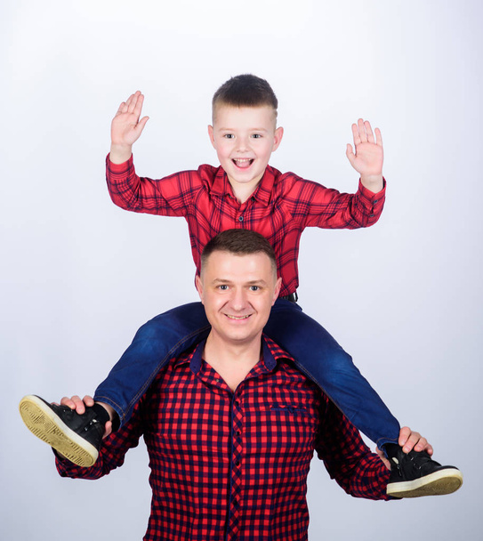 Feeling playful. take fife. take five to success. leisure time. fathers day. father and son in red shirt. happy family. little boy with dad man. childhood. parenting. Brave cowboy. take five concept - Foto, Imagem