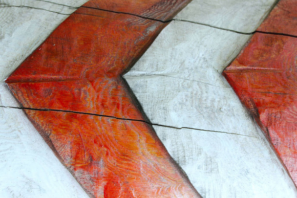 Színes fa háttér. Fa panel festett vörös és fehér színekben. Absztrakt színes textúra háttér. - Fotó, kép