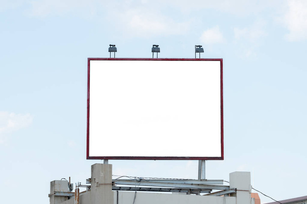 Velké prázdné billboard na ulici zdi, bannery s prostorem pro přidání - Fotografie, Obrázek