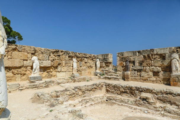 Famagusta, de Turkse Republiek Noord-Cyprus. Ruïnes van de oude stad Salamis. - Foto, afbeelding
