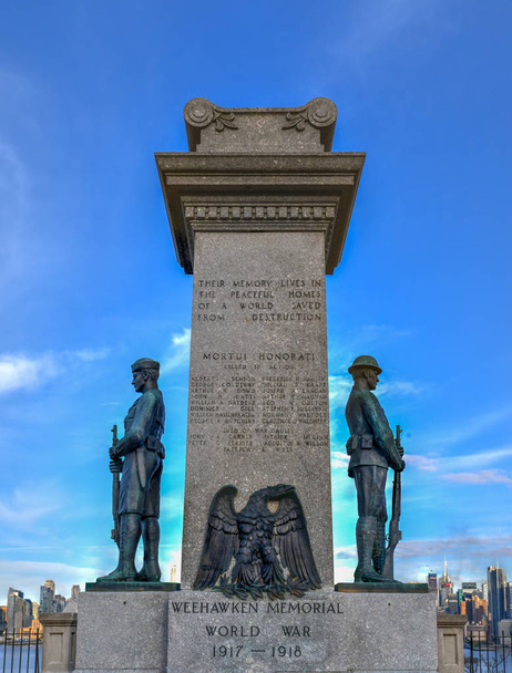 ウィーホーケン第一次世界大戦退役軍人記念館 - ウィーホーケン、ニュージャージー州 - 写真・画像