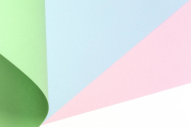 Αφηρημένο γεωμετρικό σχήμα παστέλ πράσινο μπλε ροζ και λευκό έγχρωμο φόντο χαρτιού - Φωτογραφία, εικόνα