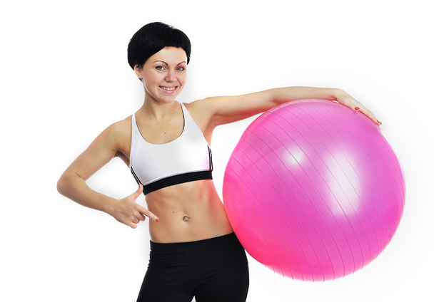 mladá žena s fitness míč - Fotografie, Obrázek