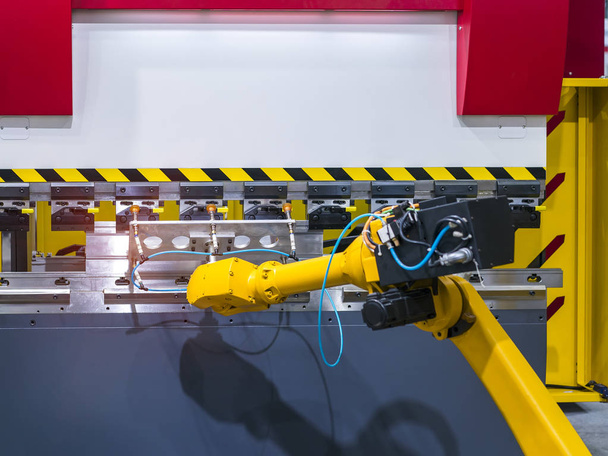 産業機械、自動車のロボット空気ピストン吸盤の単位 - 写真・画像