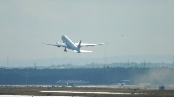 Air Canada Boeing 777 departure - Video, Çekim