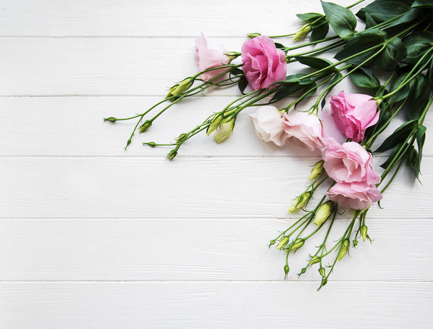 Verse roze eustoma bloemen - Foto, afbeelding