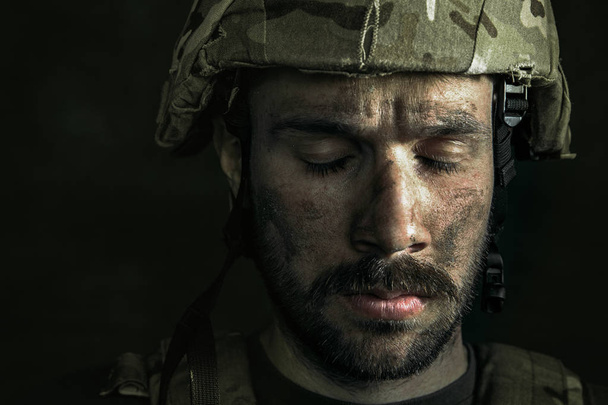 Portrait of young male soldier - Foto, Imagem