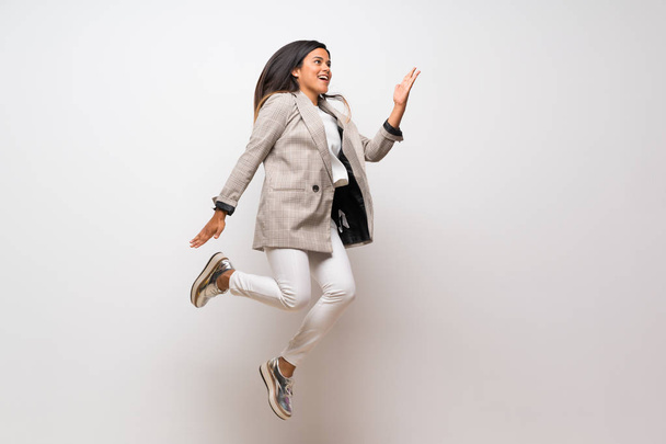Giovane ragazza colombiana salto
 - Foto, immagini