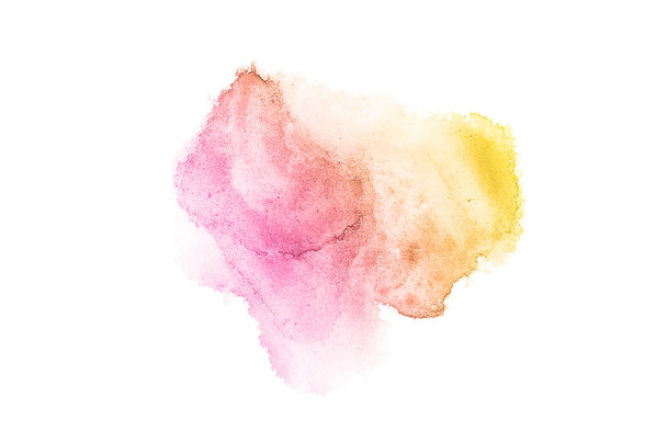 Abstrakcja akwarela obraz tła z ciekłym bryzg farby Aquarelle, izolowane na białym tle. Odcienie różu i żółtego - Zdjęcie, obraz