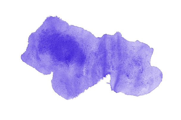 Beyaz üzerine izole edilmiş, sıvı bir kova boyası ile soyut suluboya arka plan görüntüsü. Menekşe tonları - Fotoğraf, Görsel